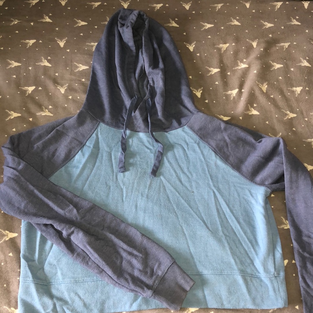 Cropped hoodie
